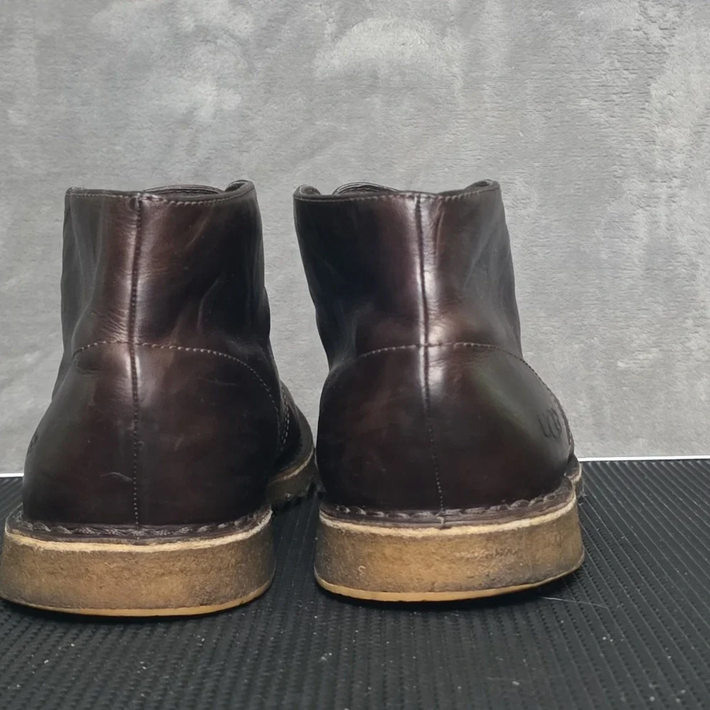 UGG Leighton Men's Chukka Boots Size 10.5 Crinkled Leather Chocolate Brown 3275